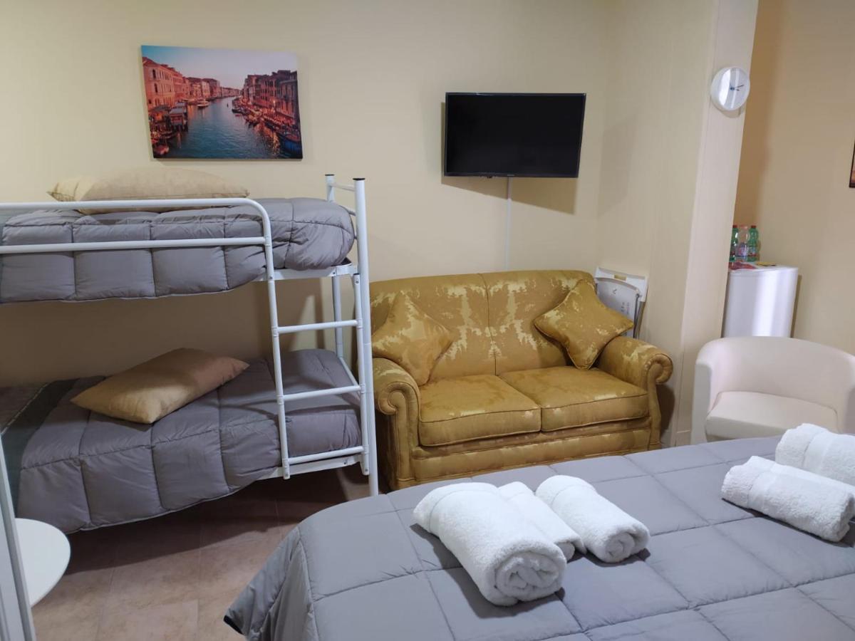 אבלינו La Torre B&B מראה חיצוני תמונה